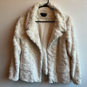 Zenobia Women's Plush White Teddy Jacket size 8
